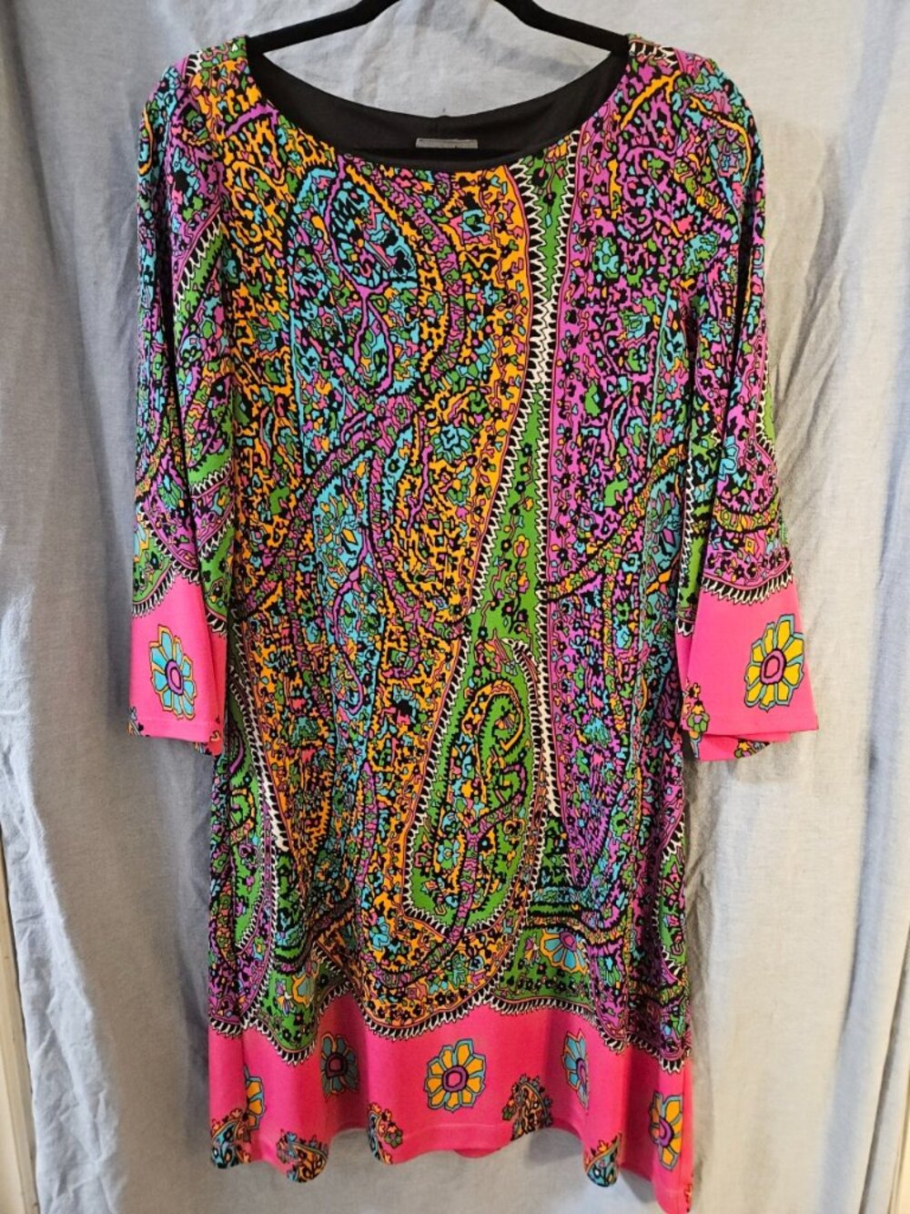 Muse Psychedelic Colorful Paisley Floral Border Print Shift Dress - 10